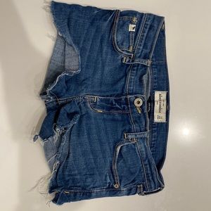 Abercrombie kids denim low waisted shorts - Size 14